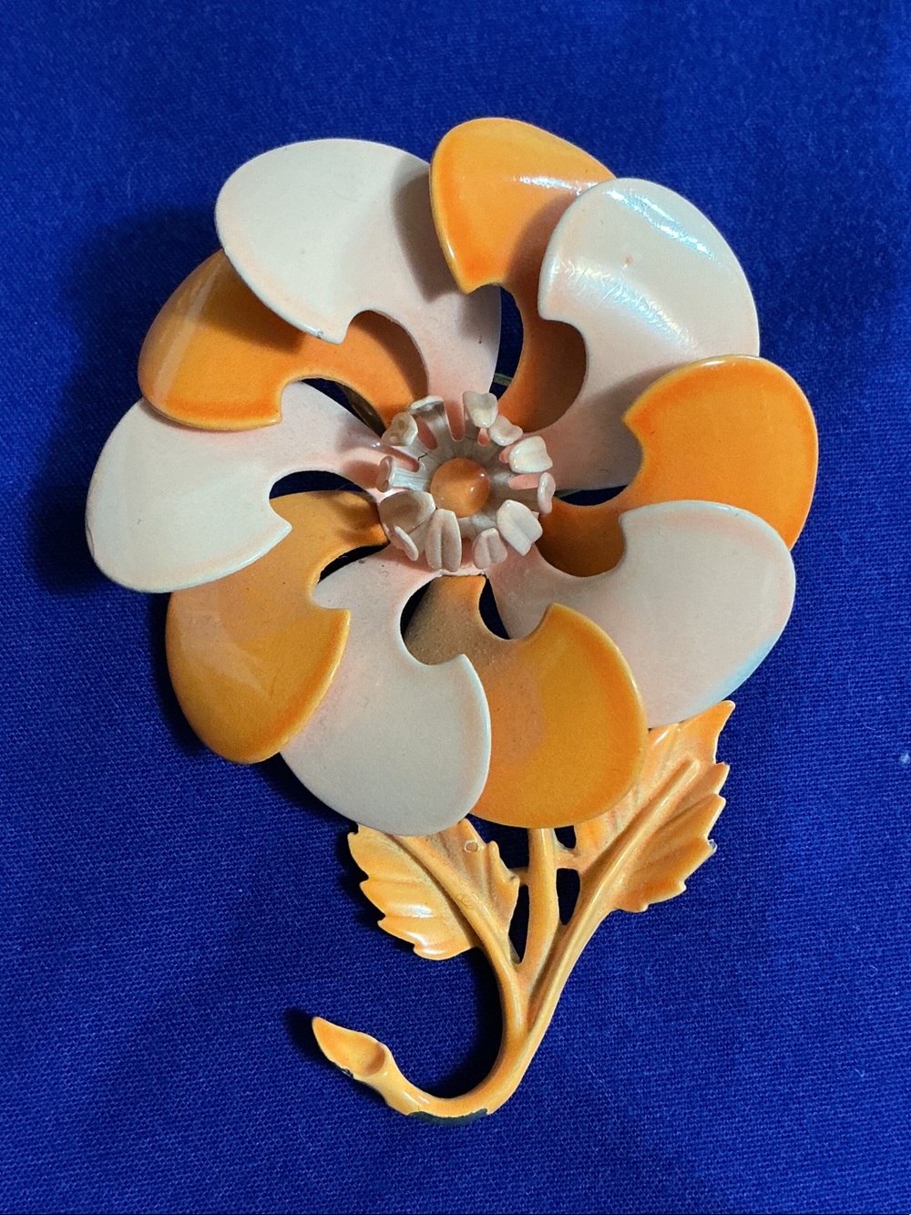 Vintage Orange & Cream Floral Brooch & Clip Earrings Set - Picture 2 of 9